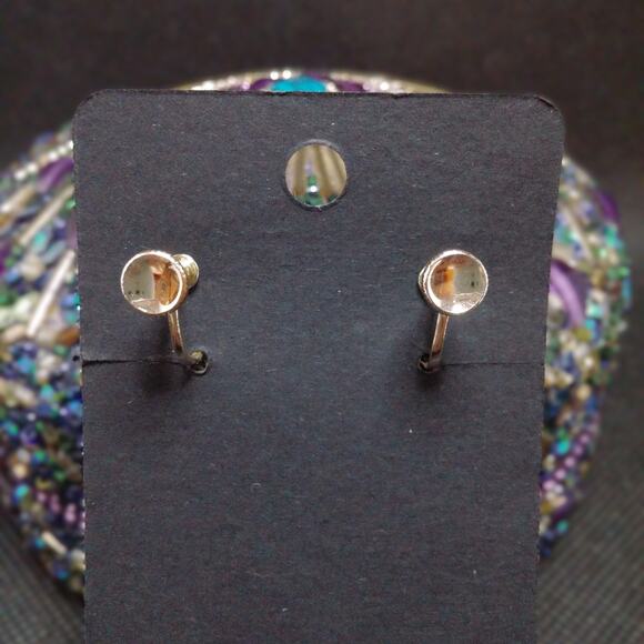 Vintage Green Rhinestone Earrings Screw Back Victorian Style Floral Leaf Silver - Picture 5 of 13